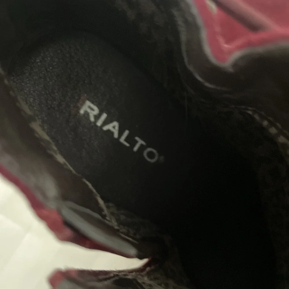 Rialto‎ Womens Cairo Fabric Closed Toe Ankle Fashion, Burgundy/Suedette Size 5 M